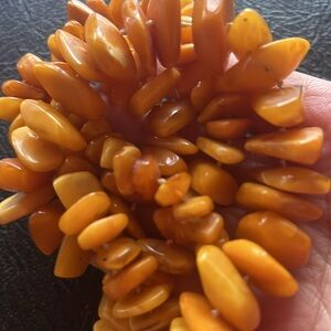 Vintage necklace made with yellow butterscotch amber.